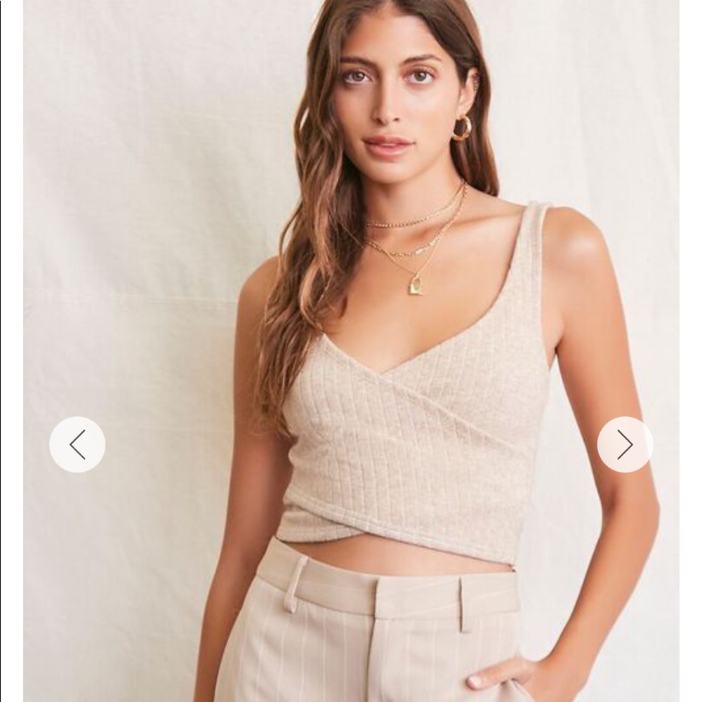 Ribbed Crossover Cropped tank top